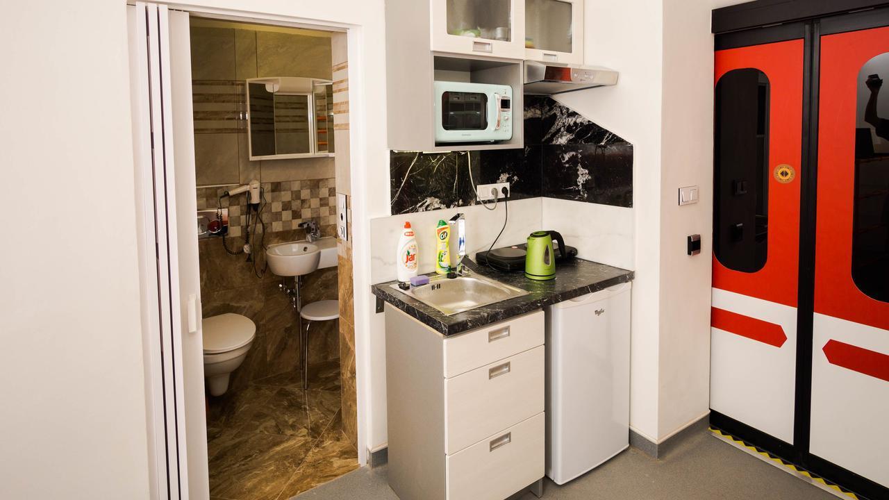 Metro Apartment Prague By Main Train And Bus Station エクステリア 写真